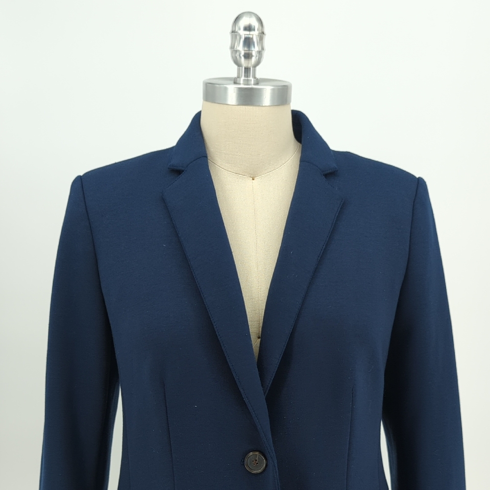 11453 Ann Taylor Ponte Knit Blazer Navy Blue size 8P preppy Business casual work - Picture 3 of 5
